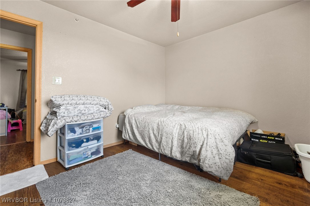 property viewer photo 16