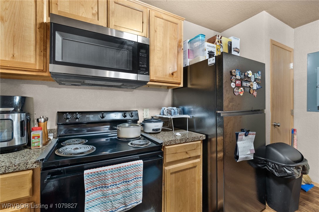 property viewer photo 6