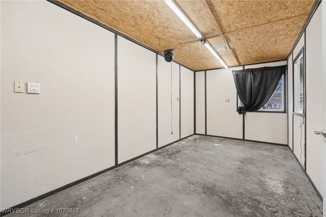 property viewer photo 12