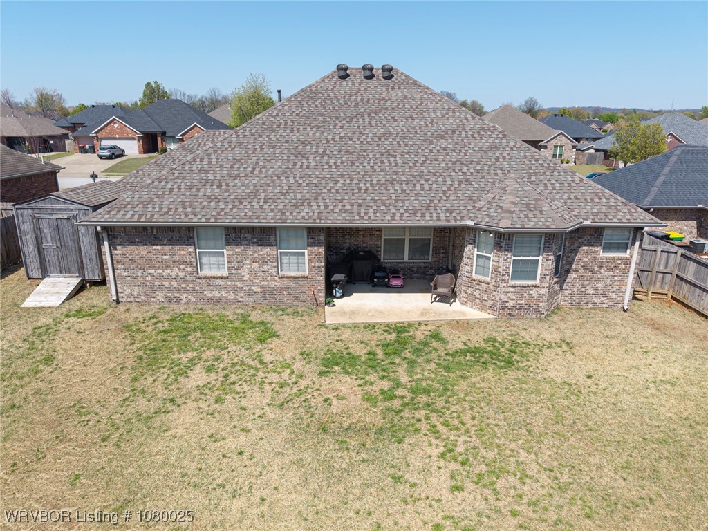 main property photo 17