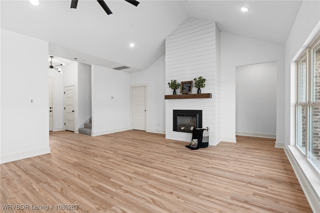 property viewer photo 6