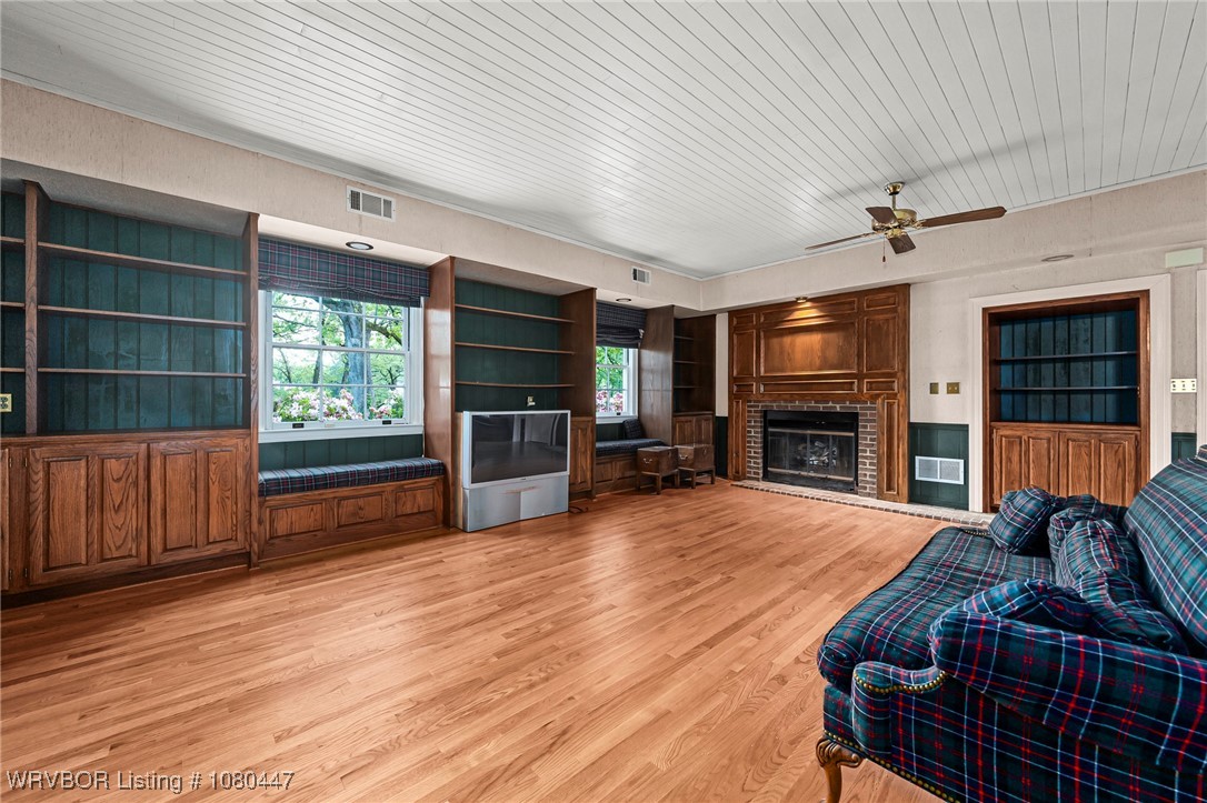property viewer photo 15