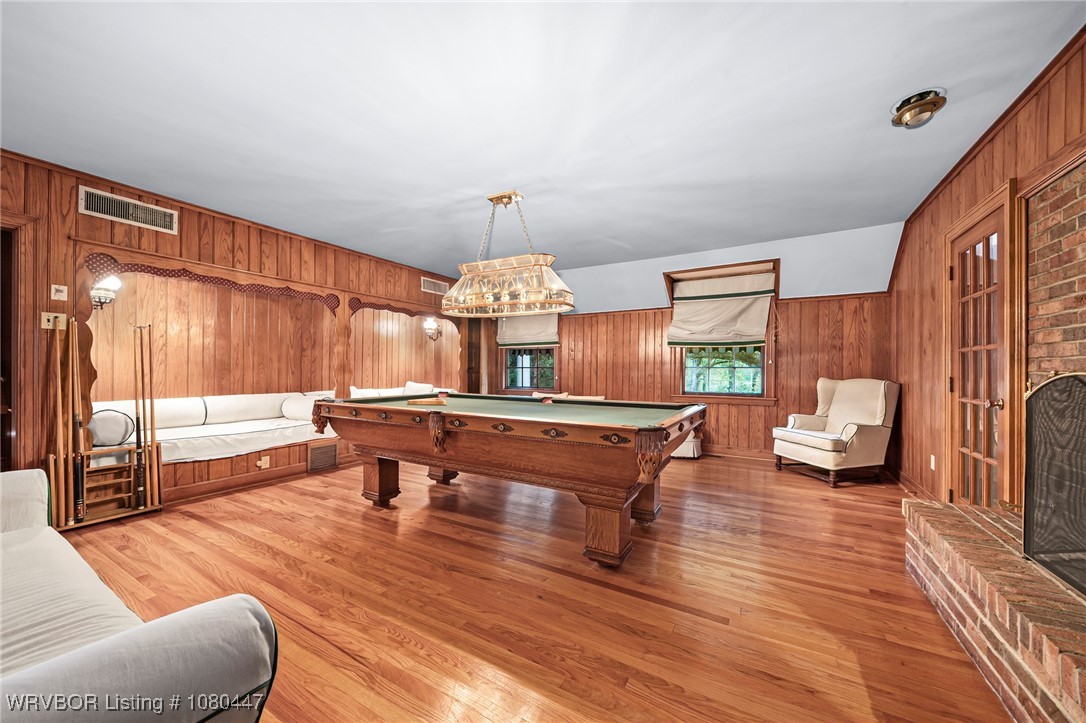 property viewer photo 19