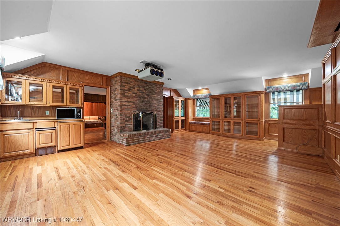 property viewer photo 24