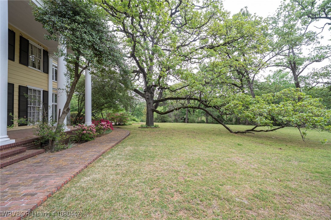 property viewer photo 45