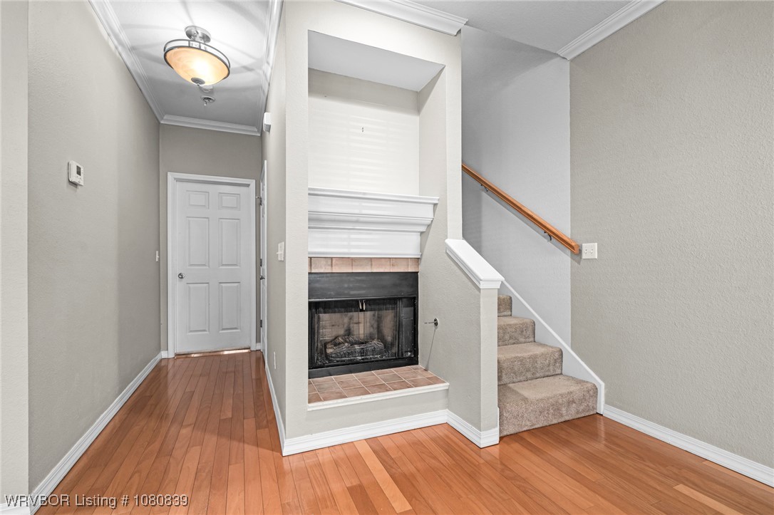 property viewer photo 9