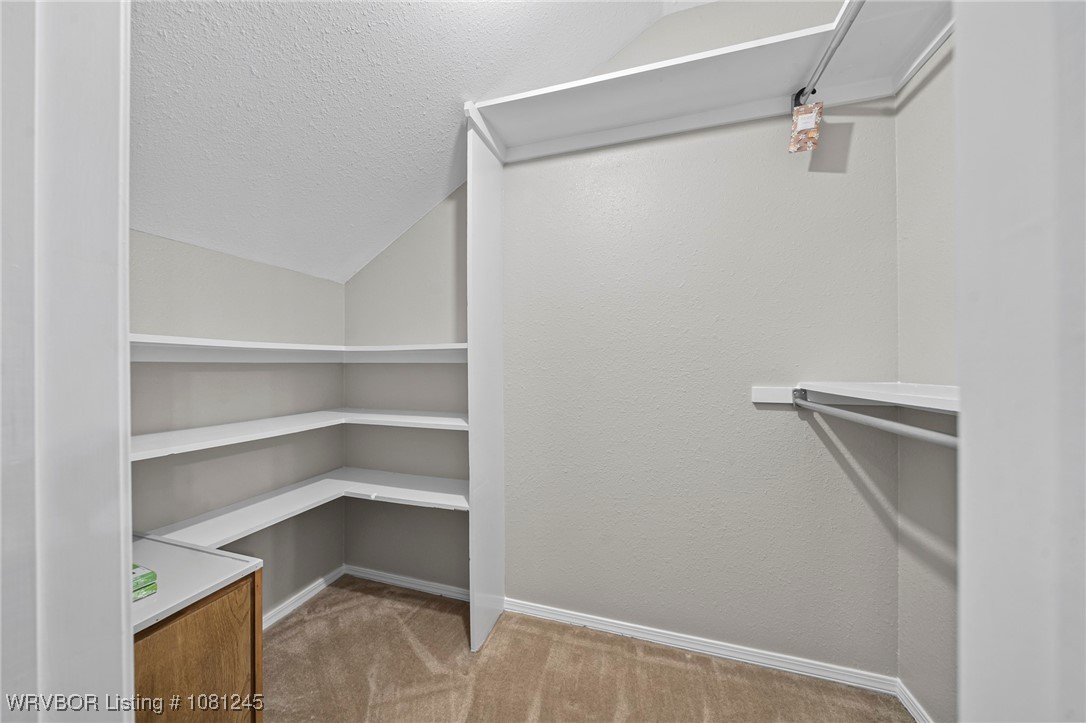 property viewer photo 31
