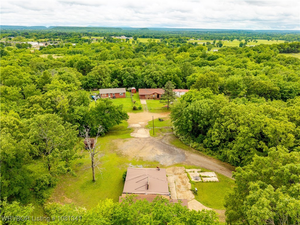main property photo 11