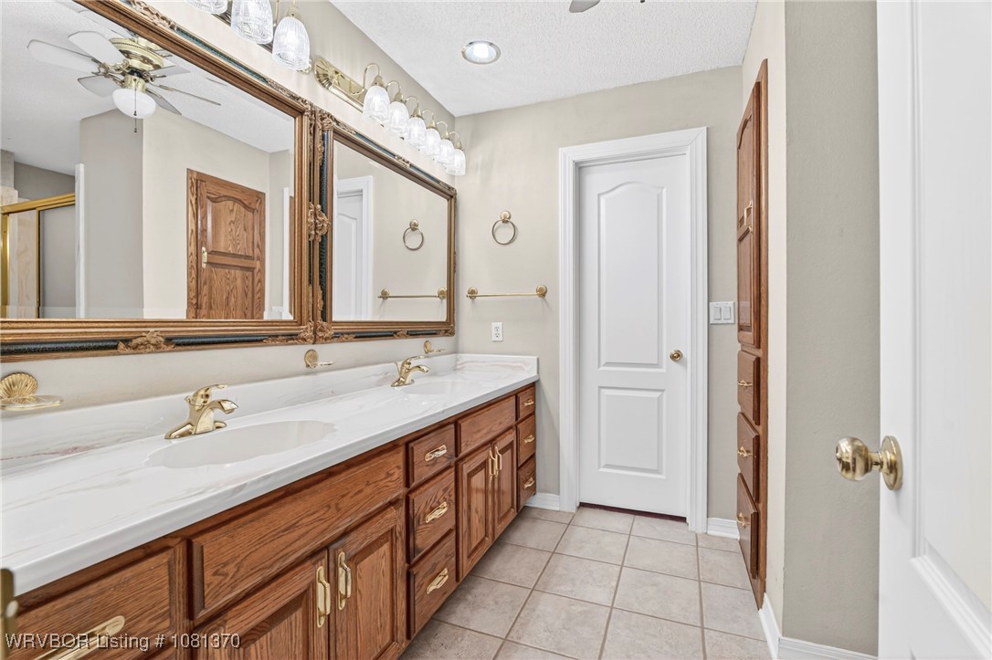 property viewer photo 10