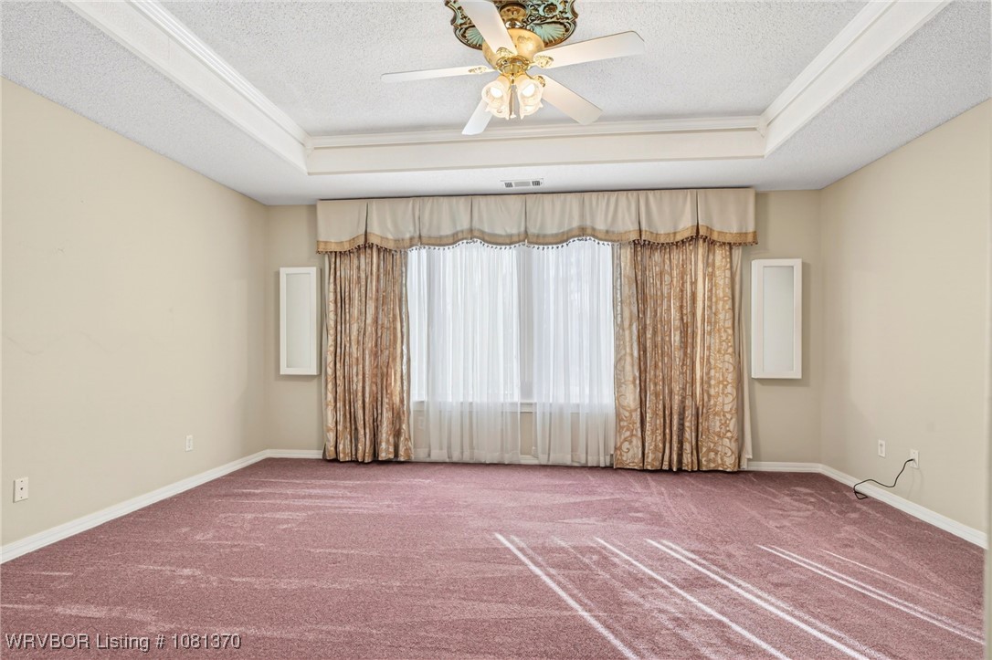 property viewer photo 9