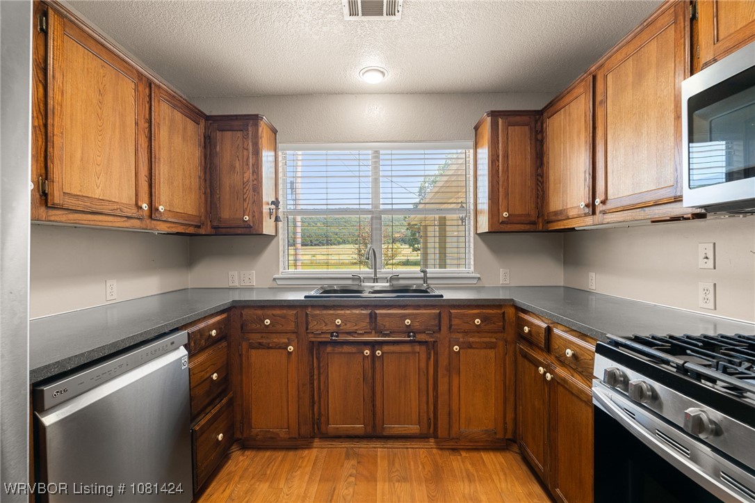 property viewer photo 27
