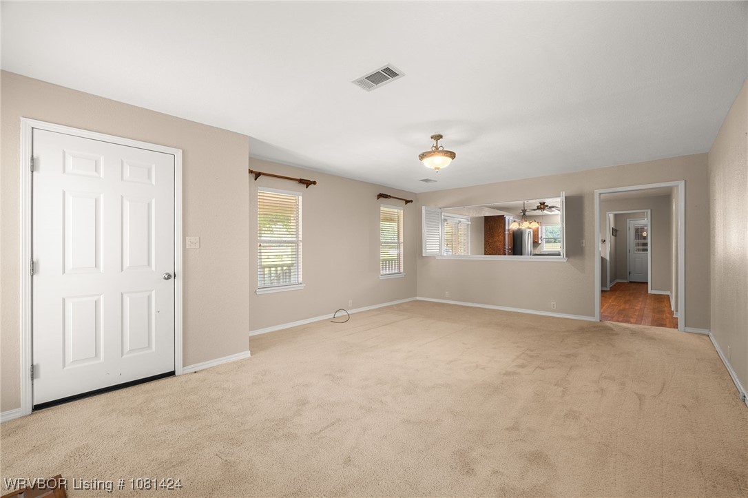 property viewer photo 31