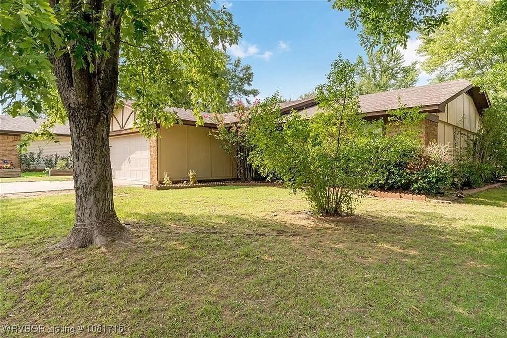 property viewer photo 1