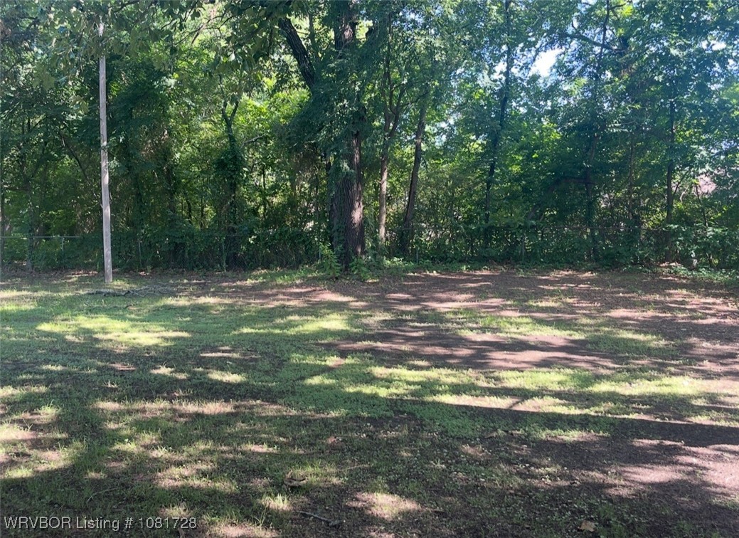 main property photo 31