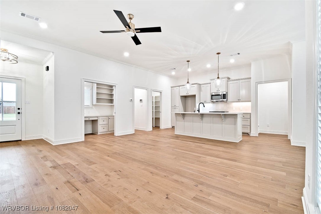 property viewer photo 5