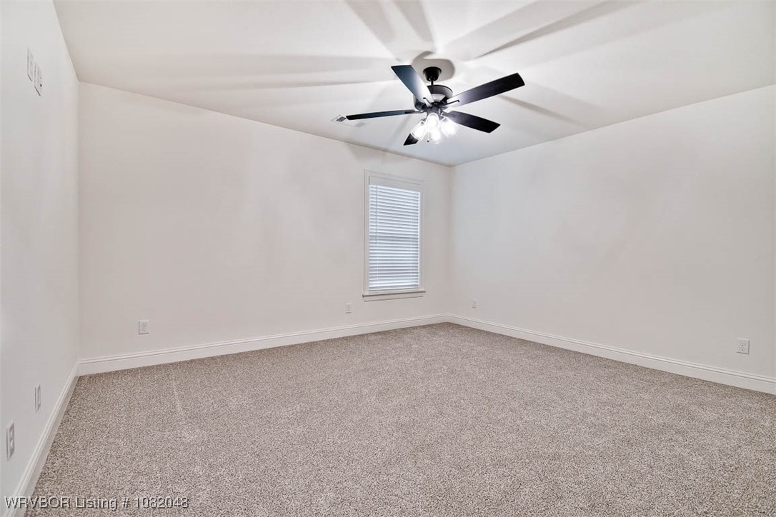 property viewer photo 18