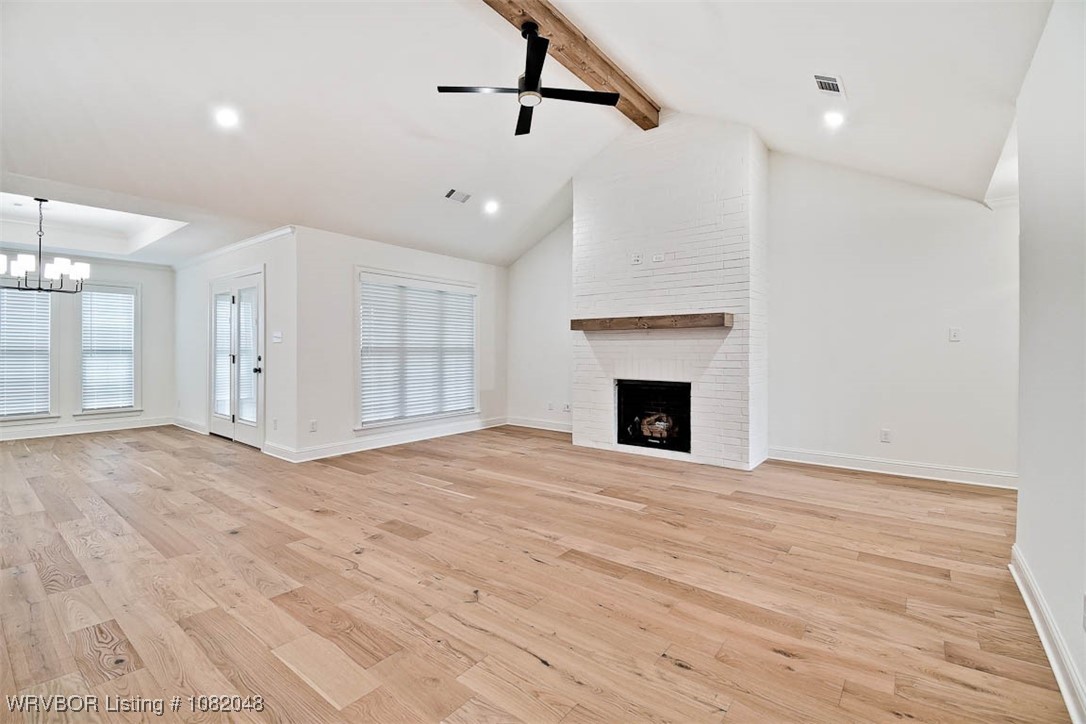 property viewer photo 3