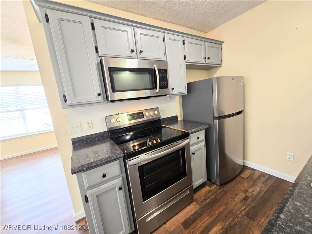 property viewer photo 15