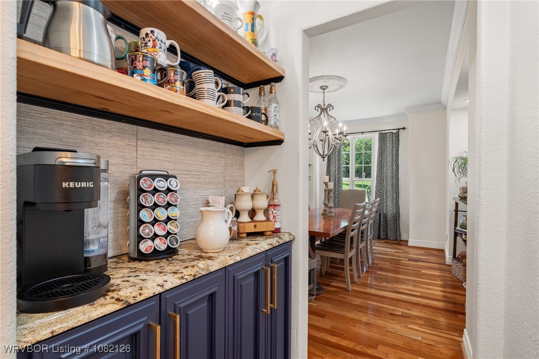 property viewer photo 10