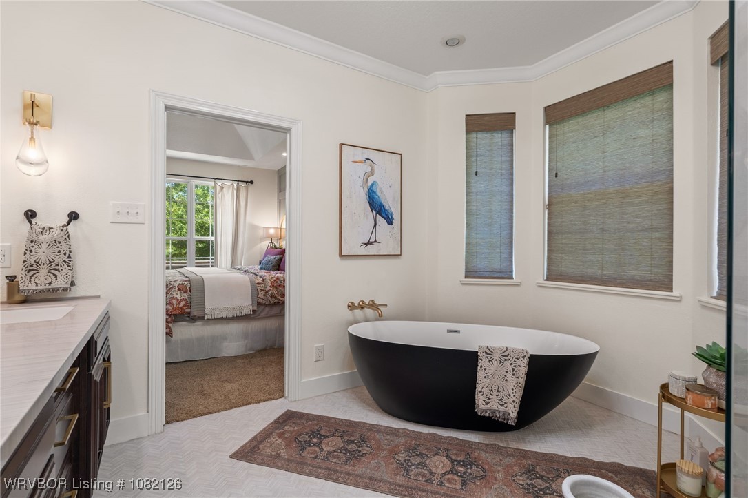 property viewer photo 19