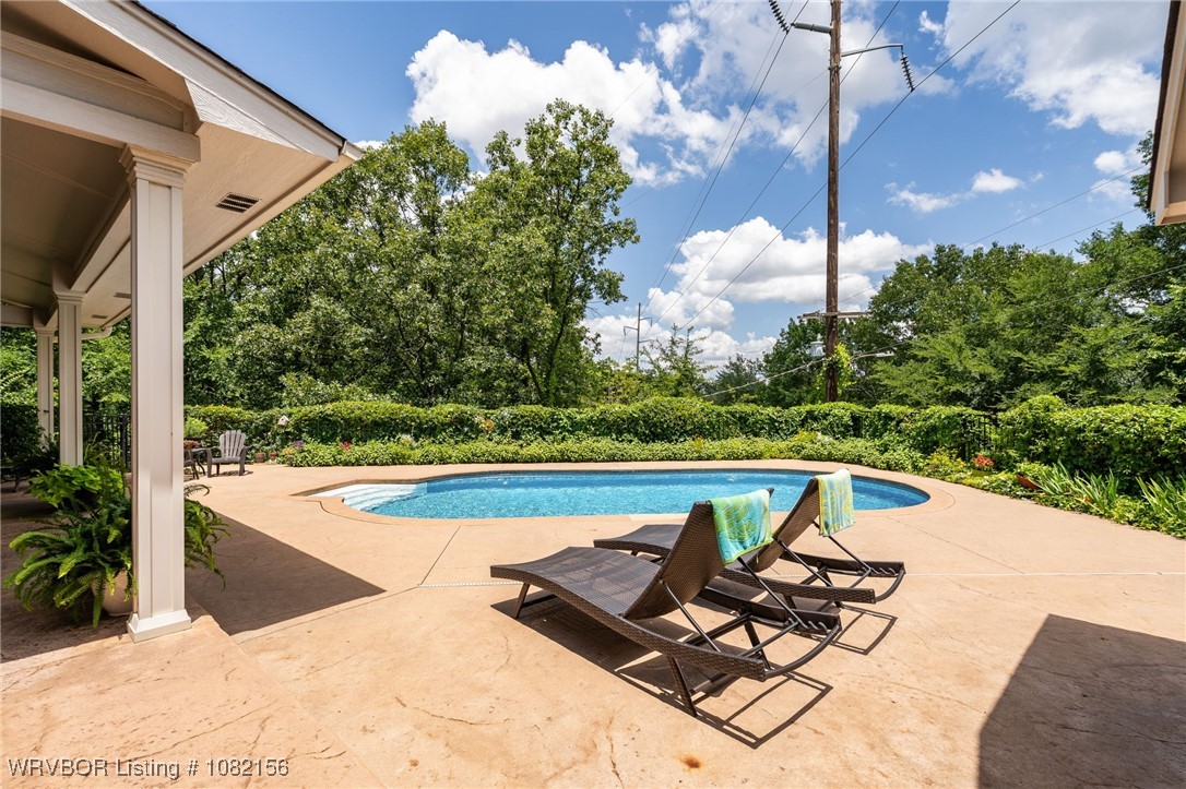 main property photo 36