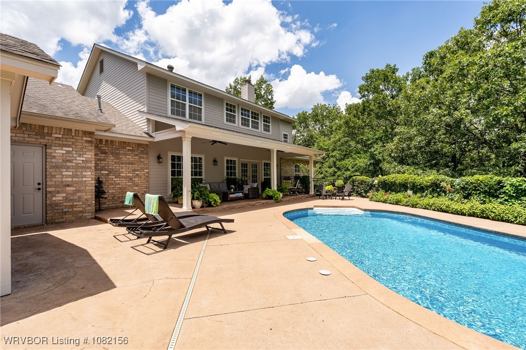main property photo 38