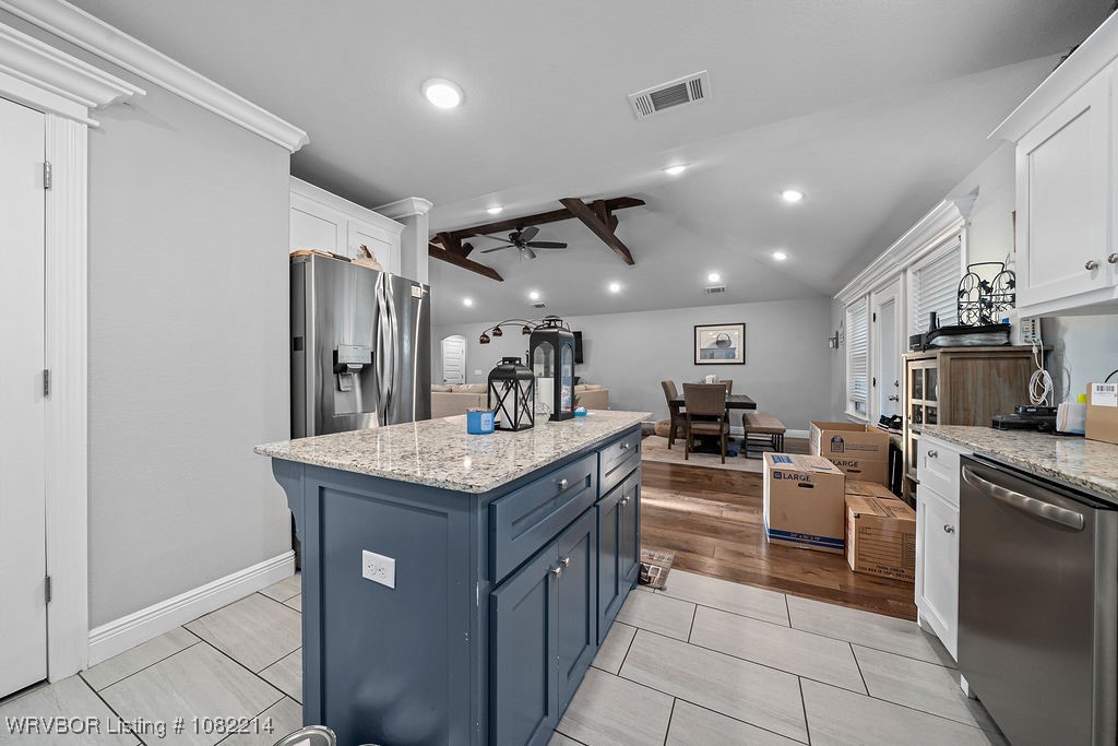 property viewer photo 12