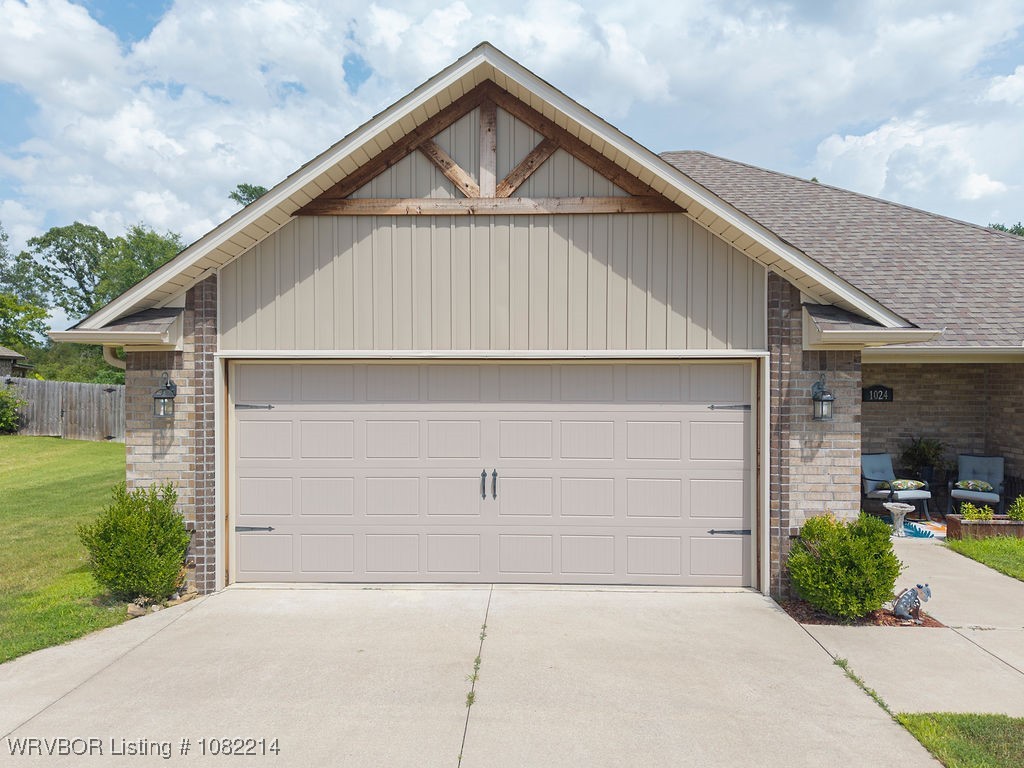 property viewer photo 2