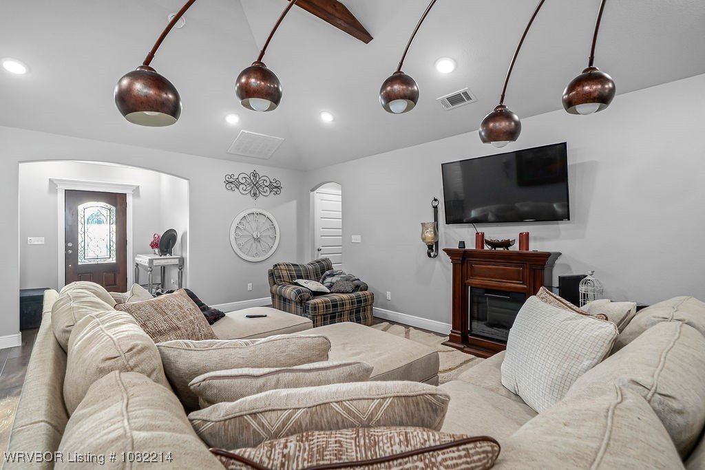 property viewer photo 7