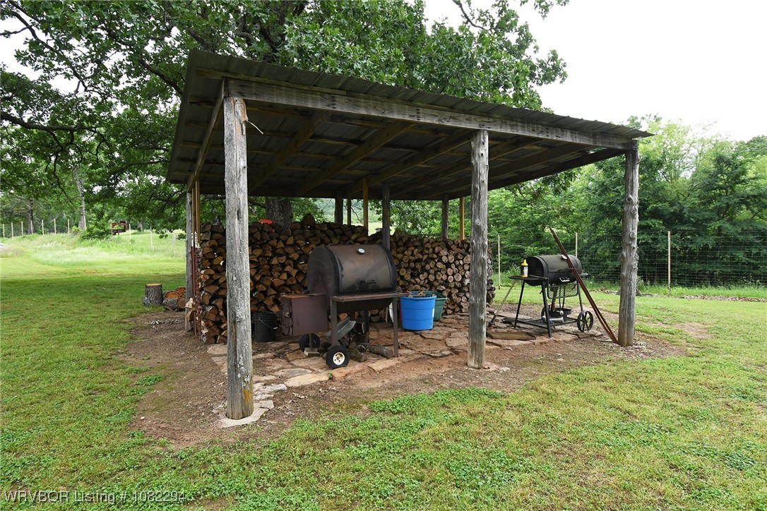 main property photo 41