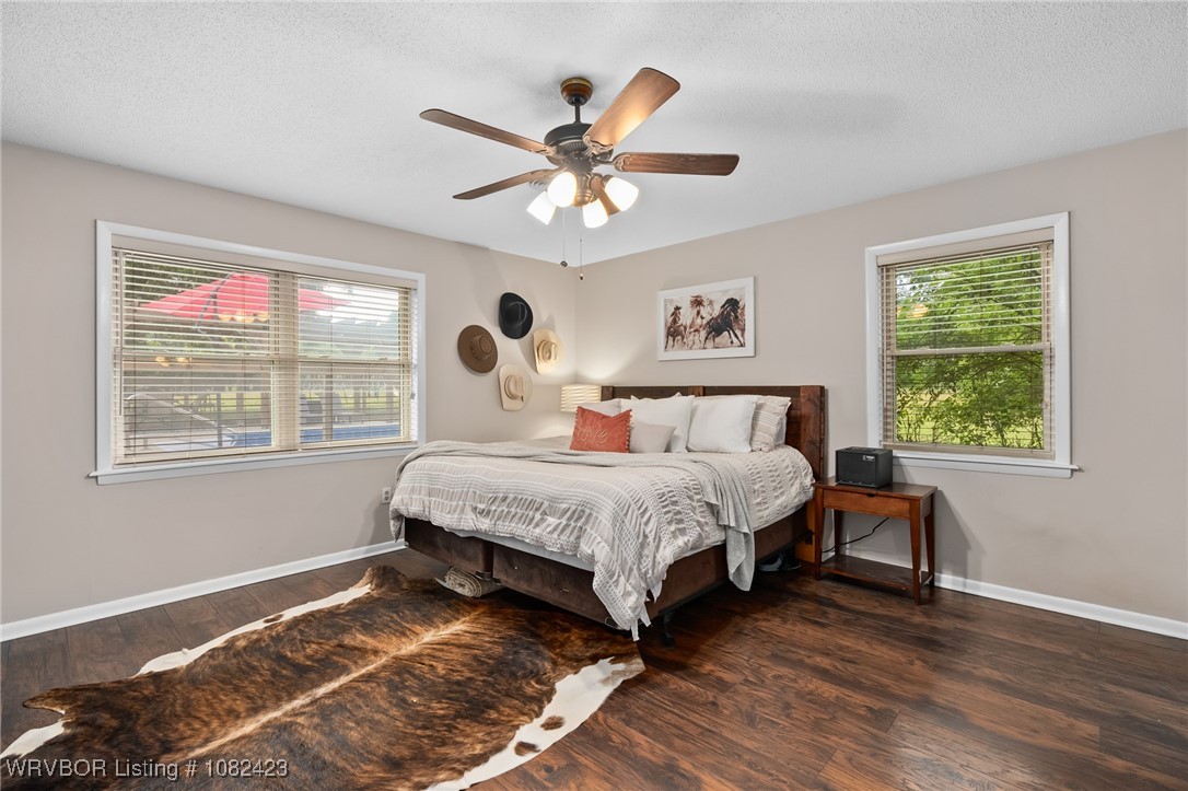 property viewer photo 18