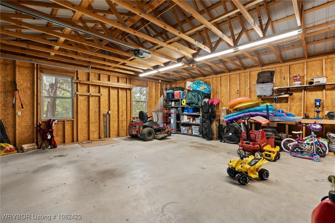 property viewer photo 25