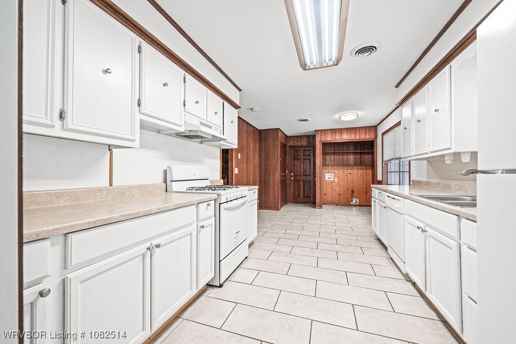 property viewer photo 18