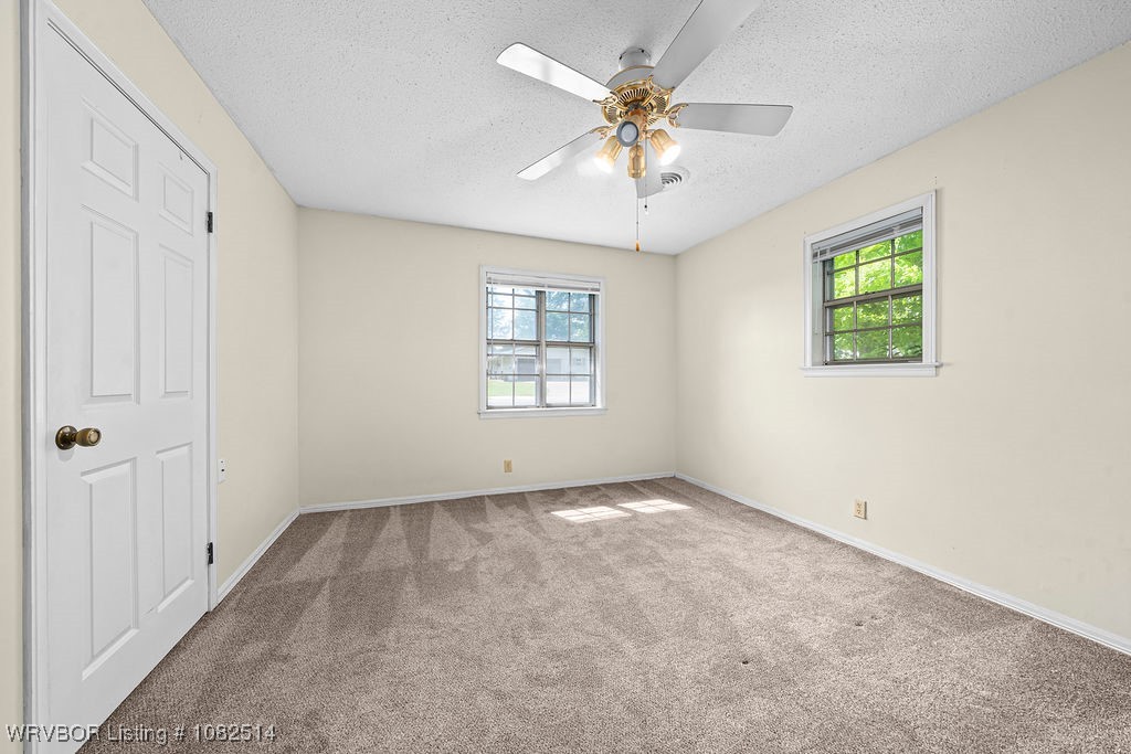 property viewer photo 28