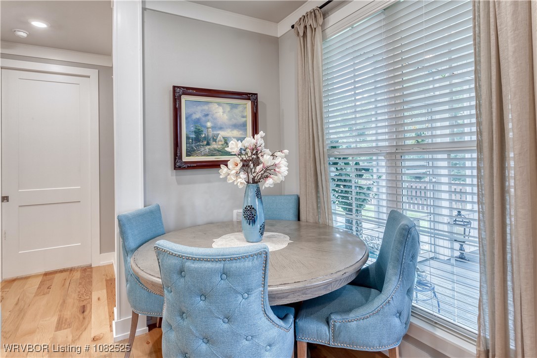 property viewer photo 10