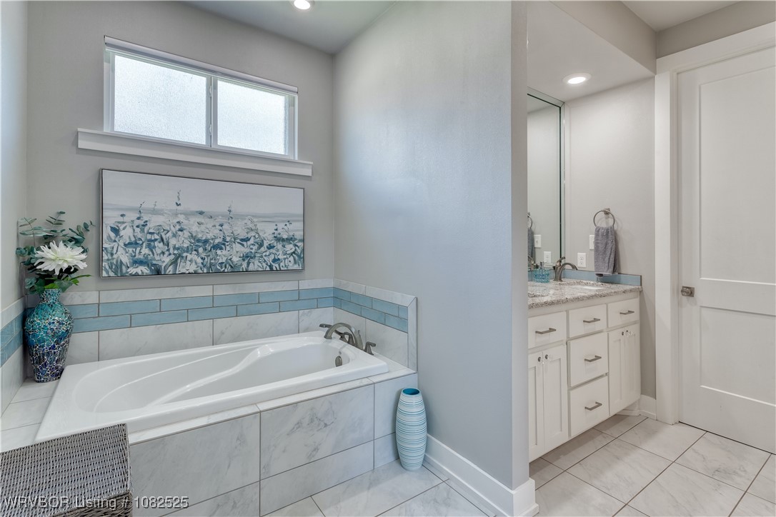 property viewer photo 18