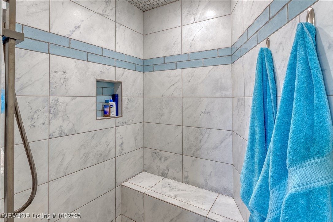 property viewer photo 20
