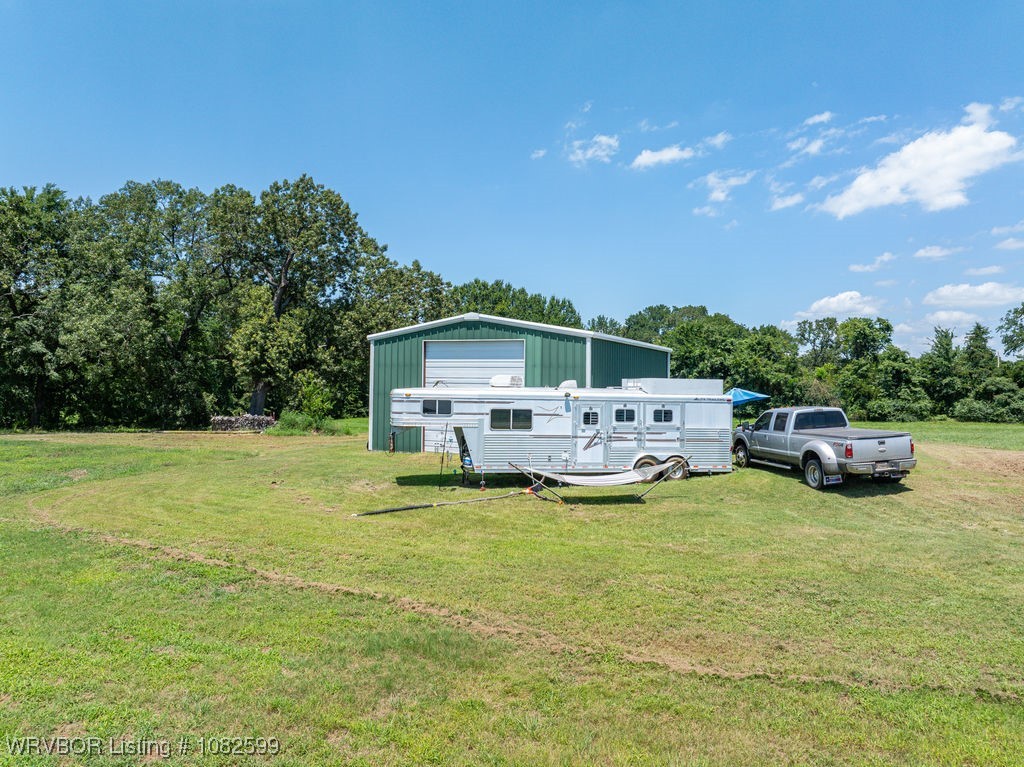 main property photo 13