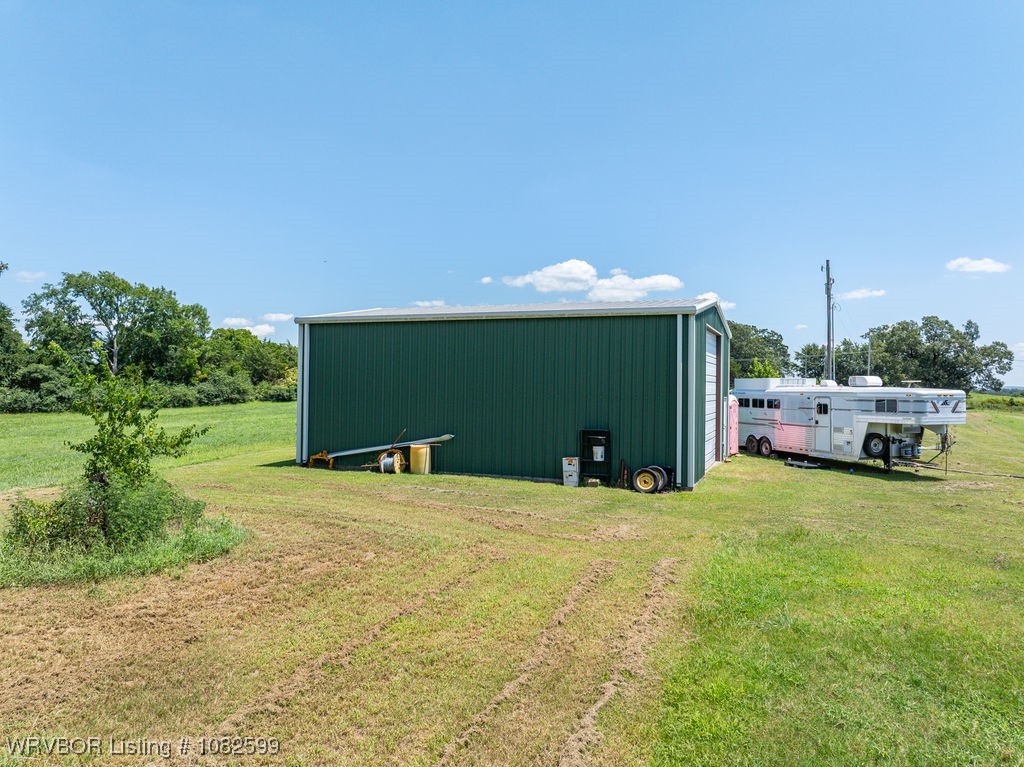 main property photo 17