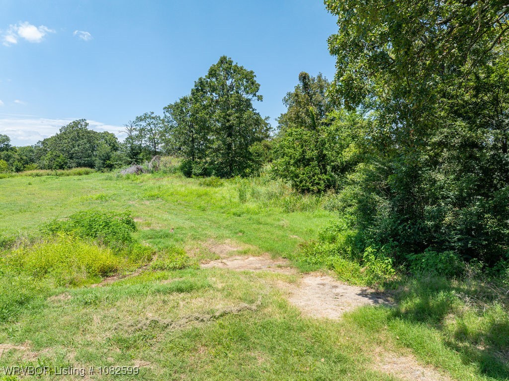 main property photo 29