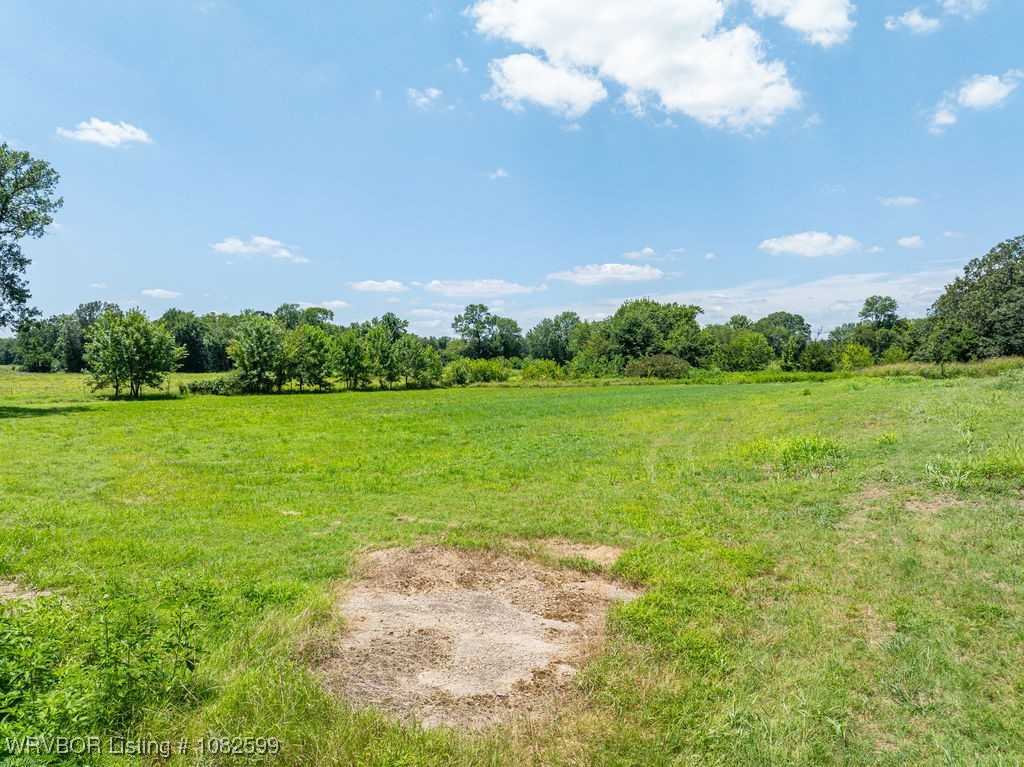 main property photo 30