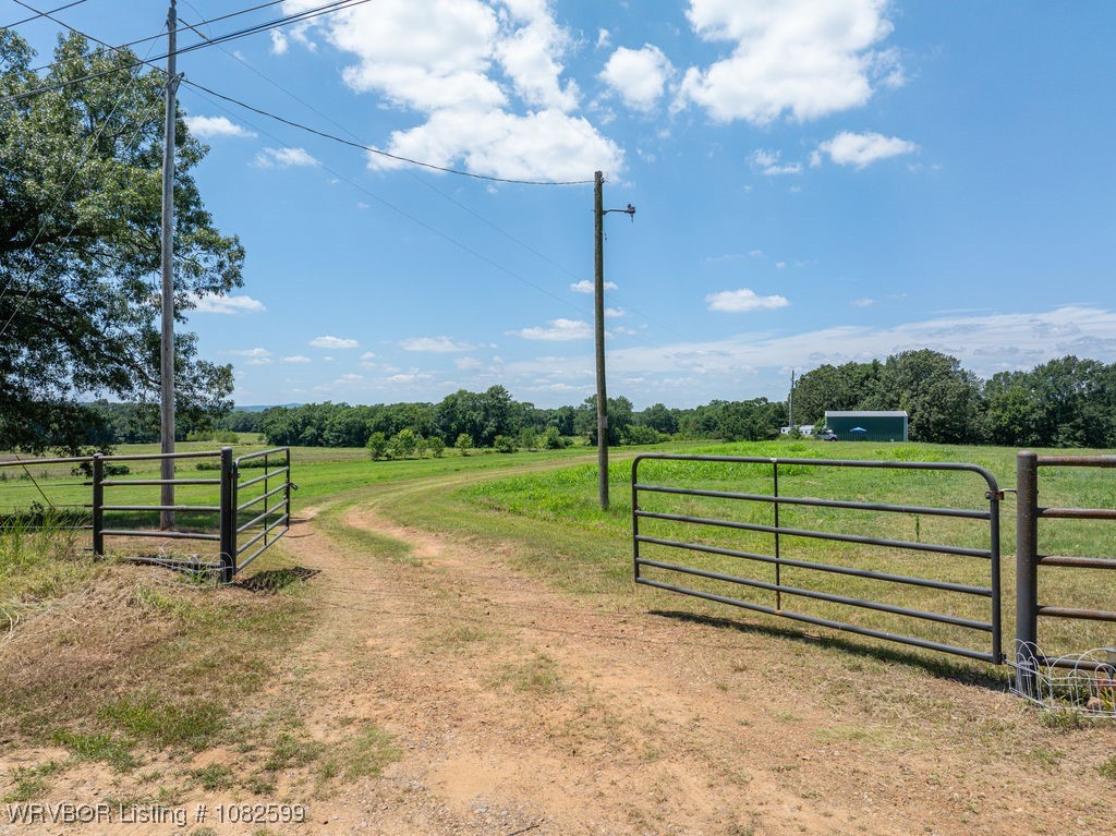 main property photo 6