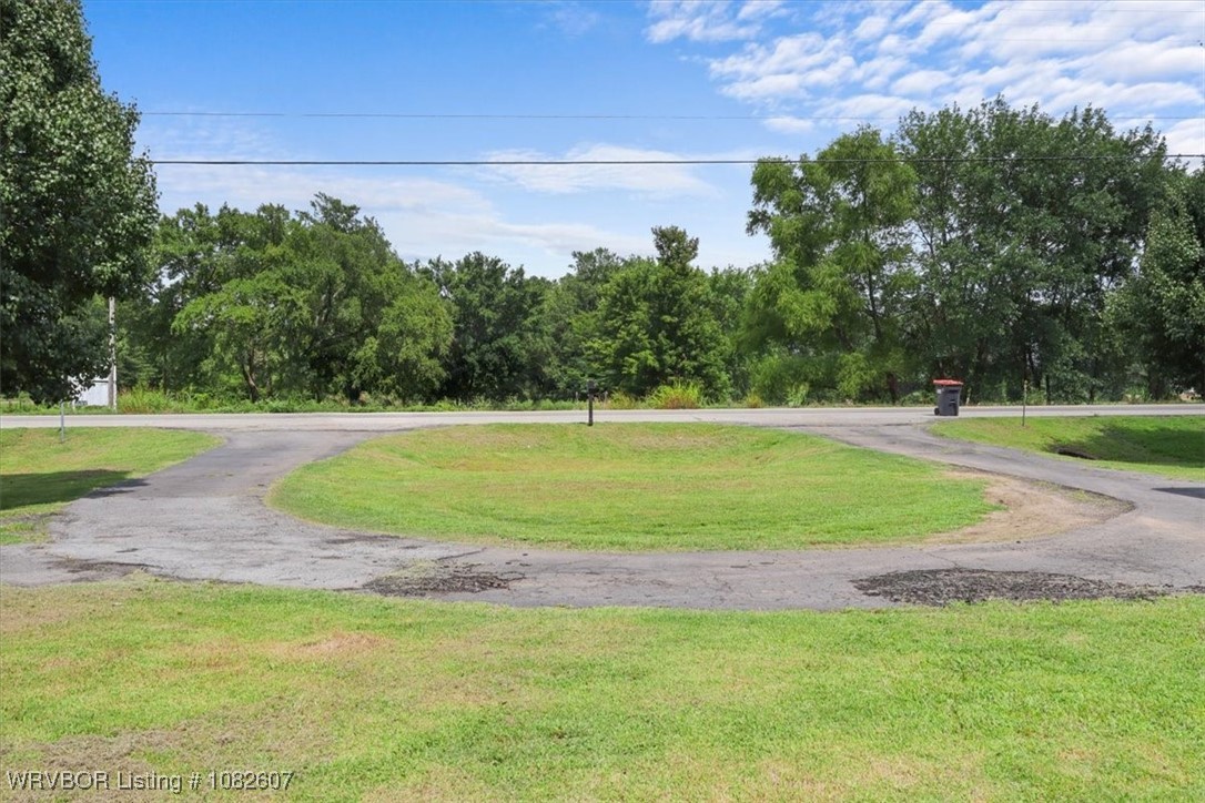 main property photo 30