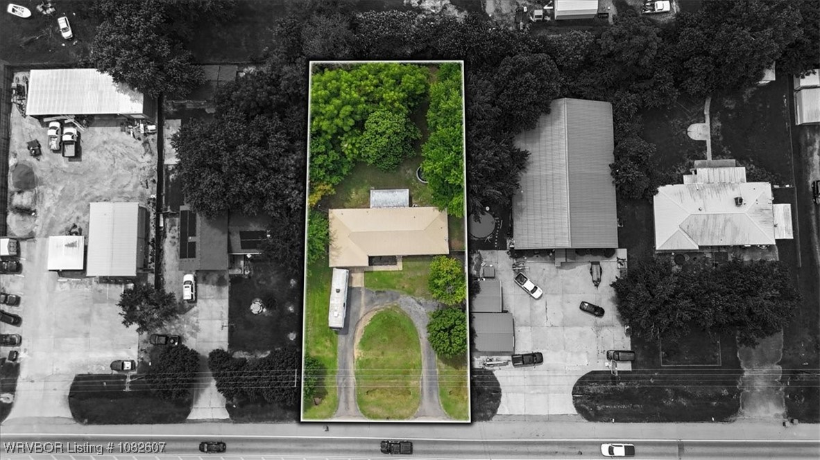 main property photo 37