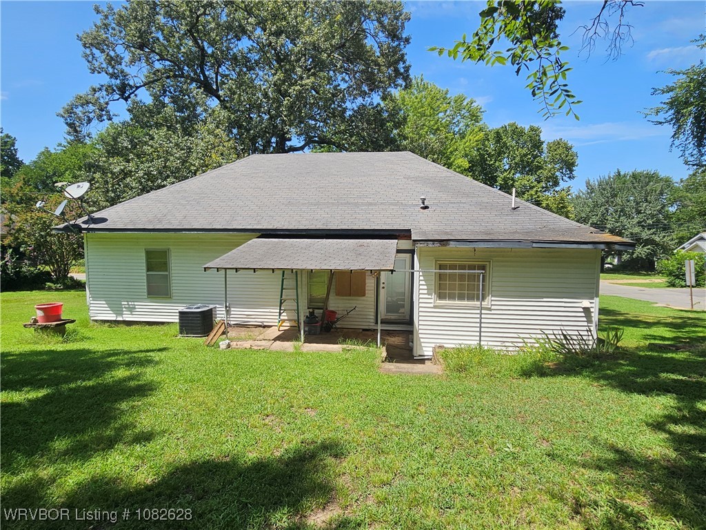 main property photo 12