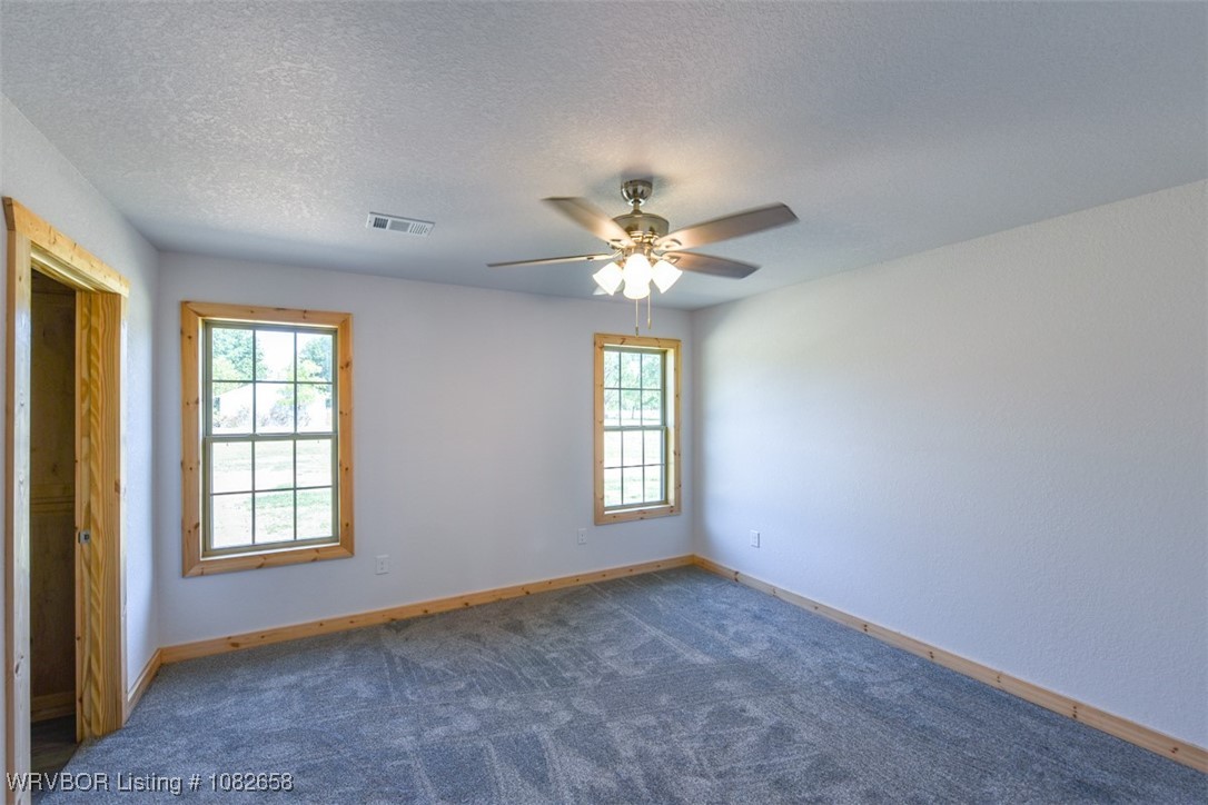property viewer photo 12