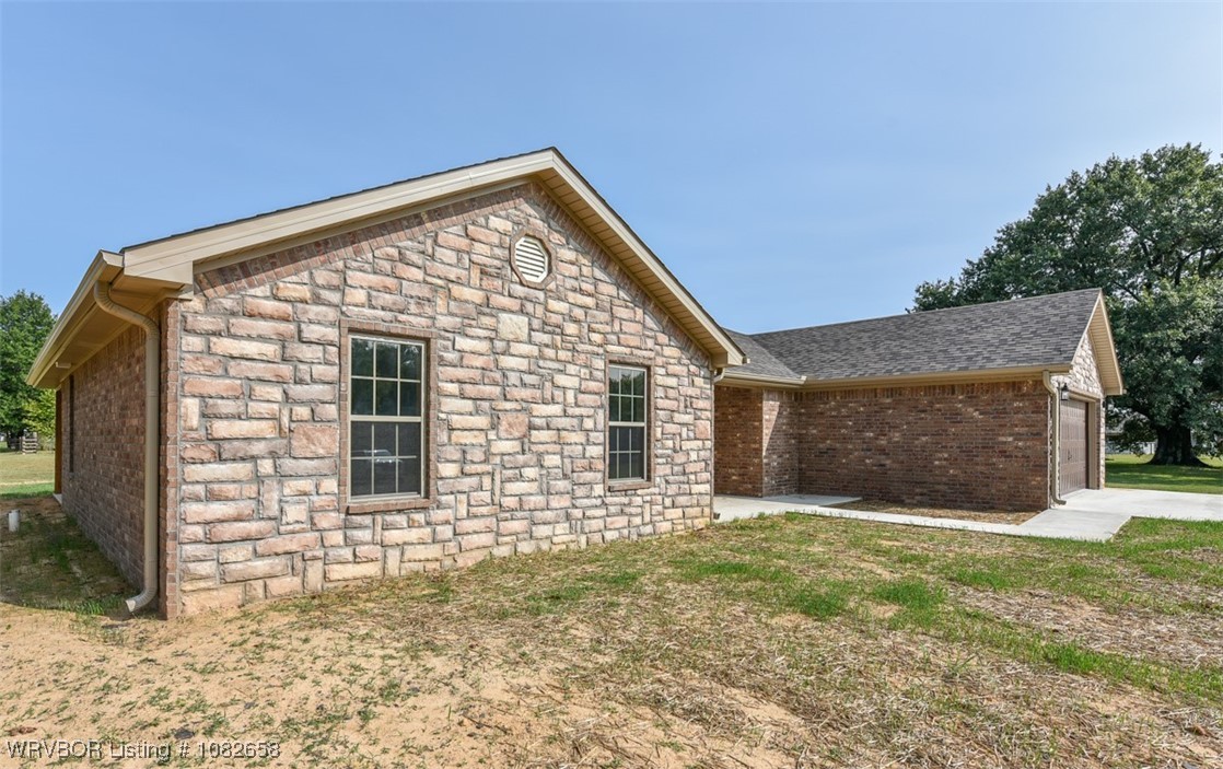 property viewer photo 2