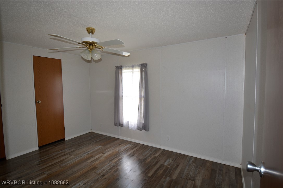 property viewer photo 10