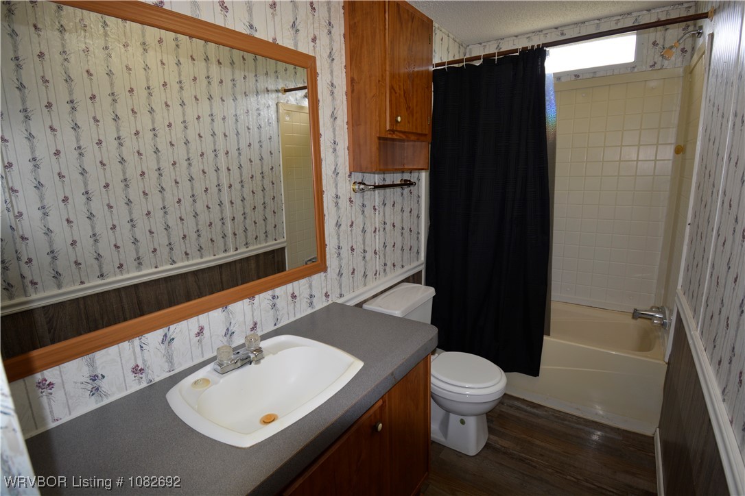 property viewer photo 12