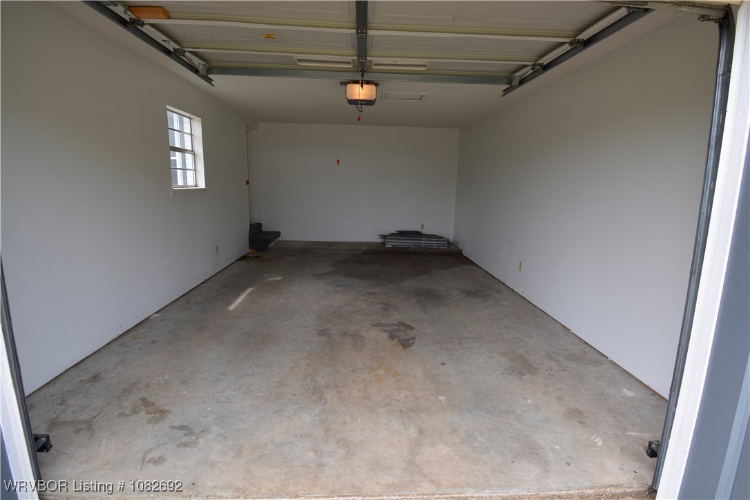 property viewer photo 20